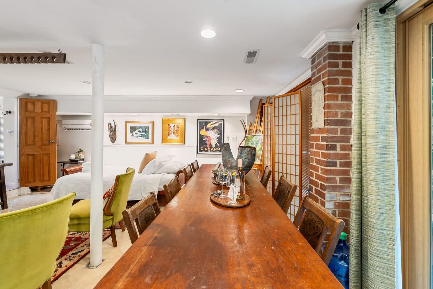 Building Photo - 1023 Crawford St