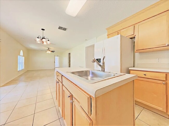 Building Photo - 2412 Palmetto Ridge Cir