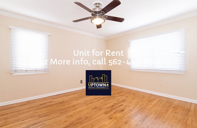 Building Photo - 2115-2117 W 103rd Pl