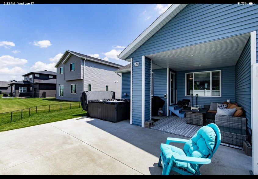 Building Photo - 8853 Meadowlark Pky