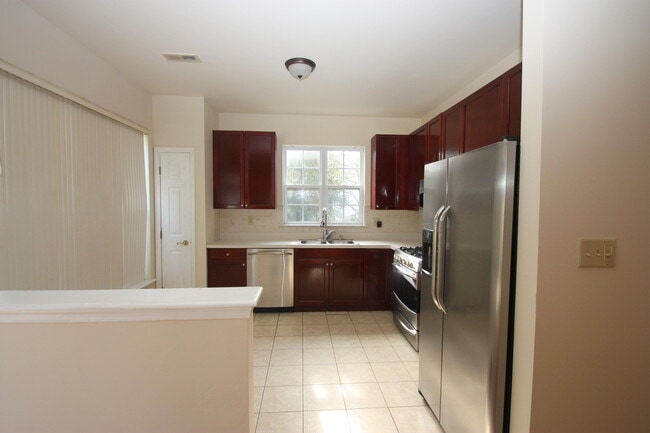 Building Photo - 86 Banyan Blvd