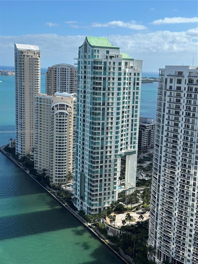 Building Photo - 300 Biscayne Blvd Way