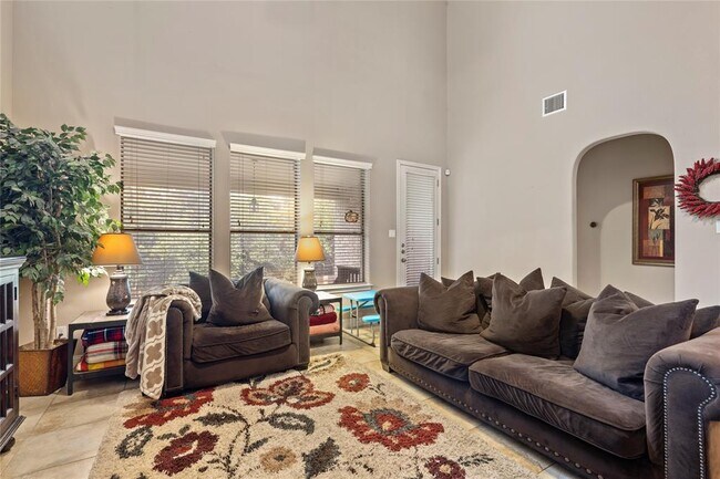 Building Photo - 11125 Cherisse Dr