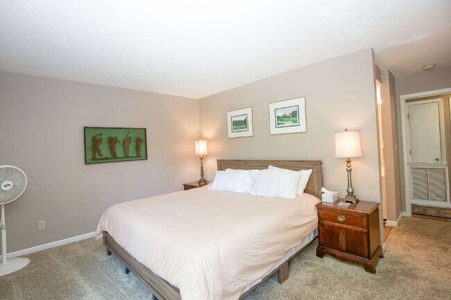 Building Photo - FULLY FURNISHED 2-Bed, 2-Bath Condo in Pinehurst
