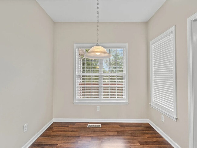 Building Photo - Build Equity While Leasing - Lease to Own