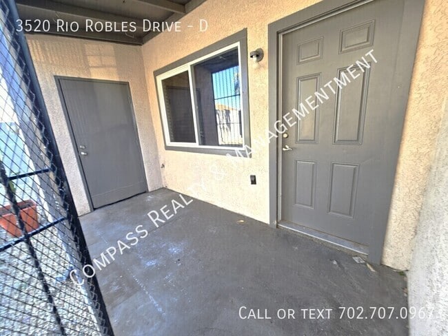 Building Photo - 3520 Rio Robles Dr