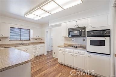 Building Photo - 29780 Thornhill Dr
