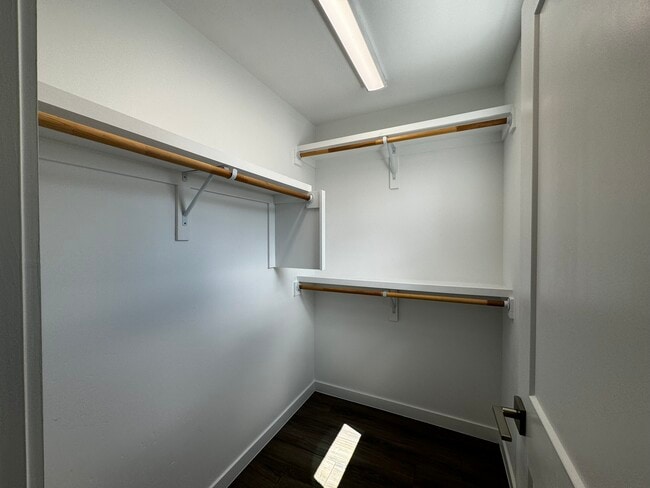 Building Photo - 844 Tijeras Ave NW