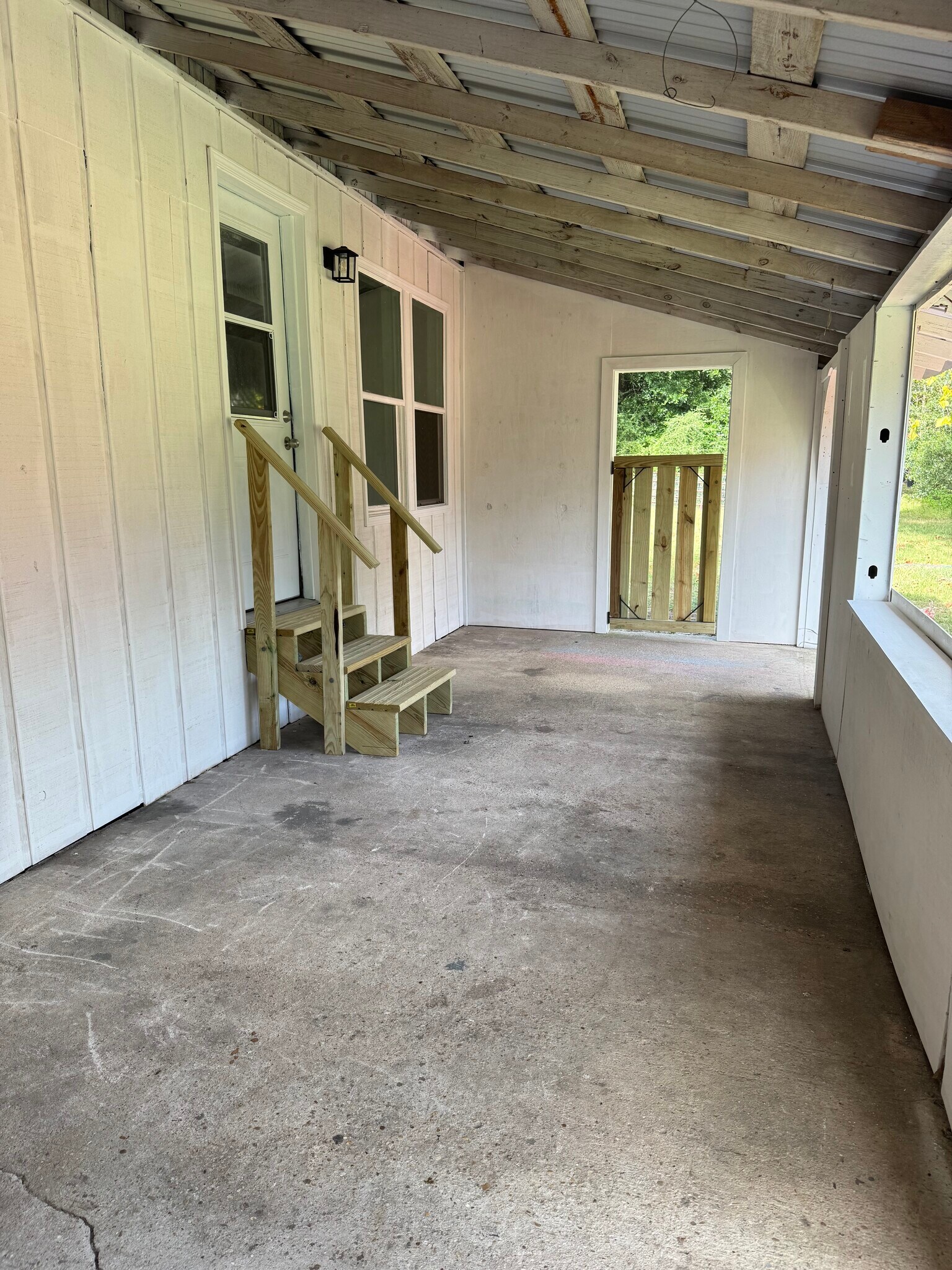 Building Photo - 1318 Branton Rd