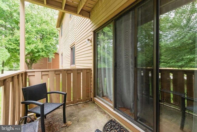 Building Photo - 2103 Woodhollow Dr