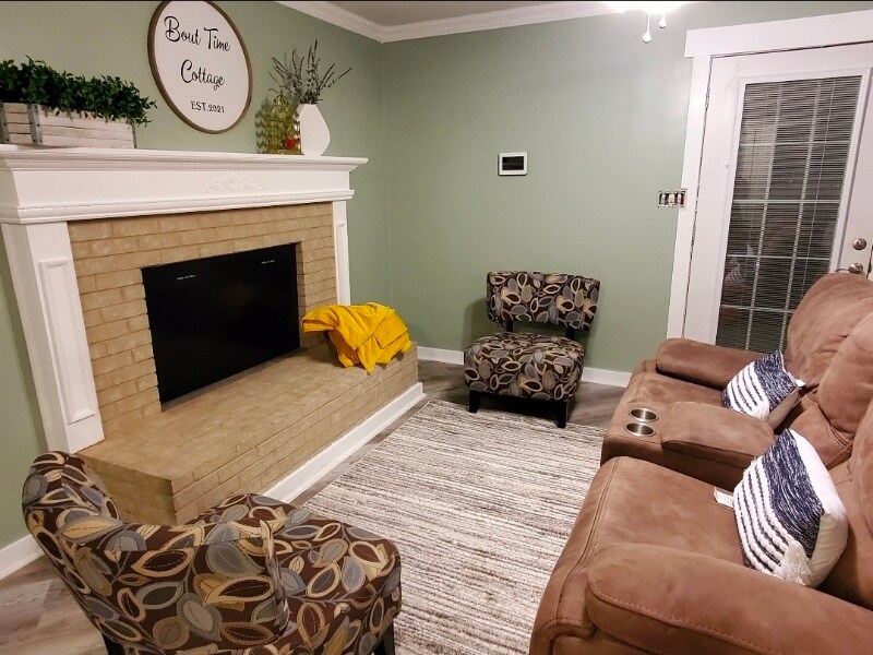 Building Photo - 118 Tasha St