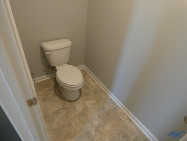 Building Photo - 5707 Dockside Dr