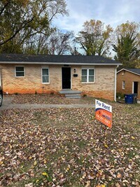 Building Photo - 1651 22nd St