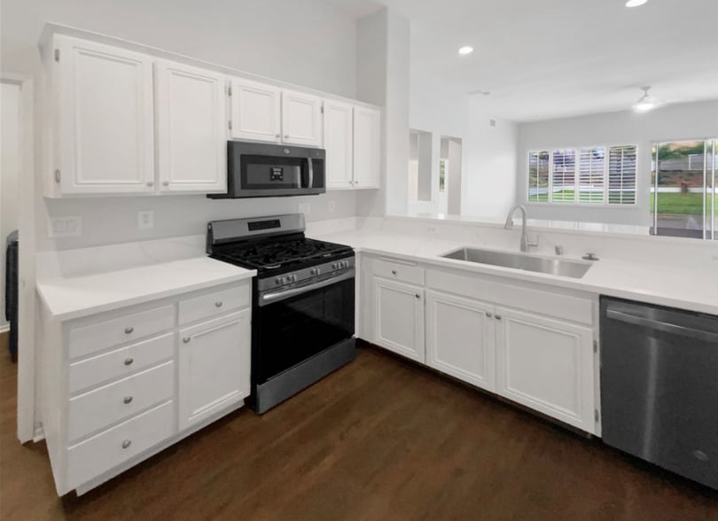 Building Photo - 27247 Coyote Mesa Dr