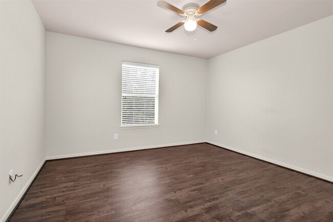 Building Photo - 602 Blue Oasis Ct