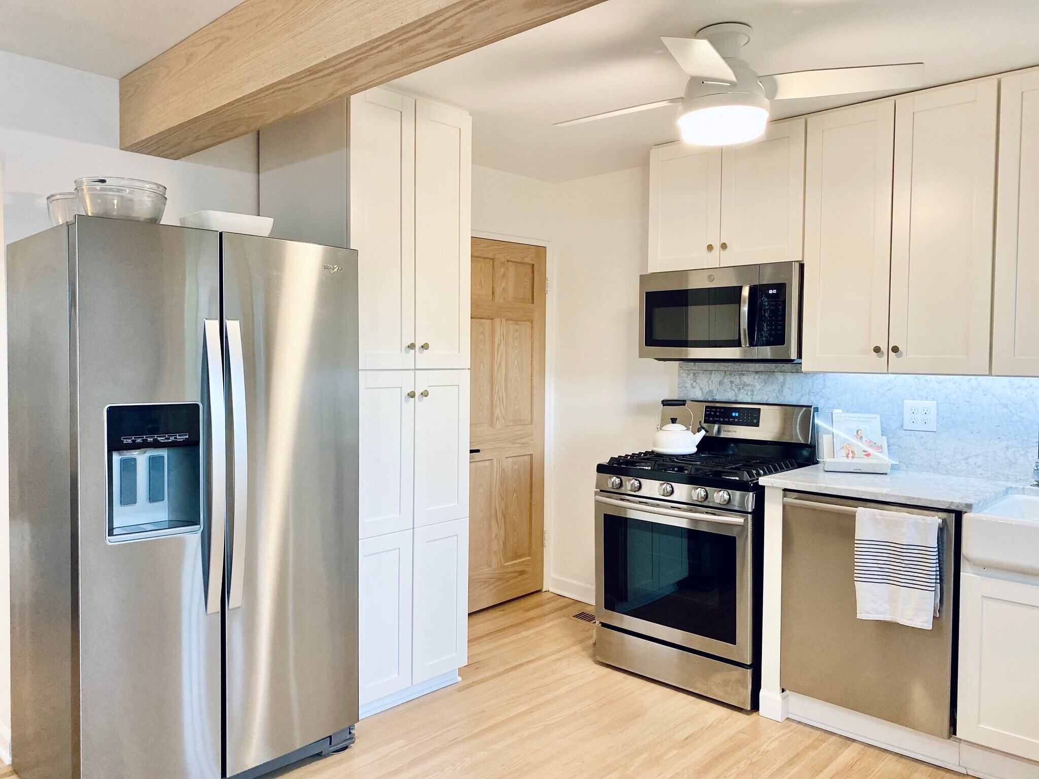 Building Photo - 1845 Northwest Ct