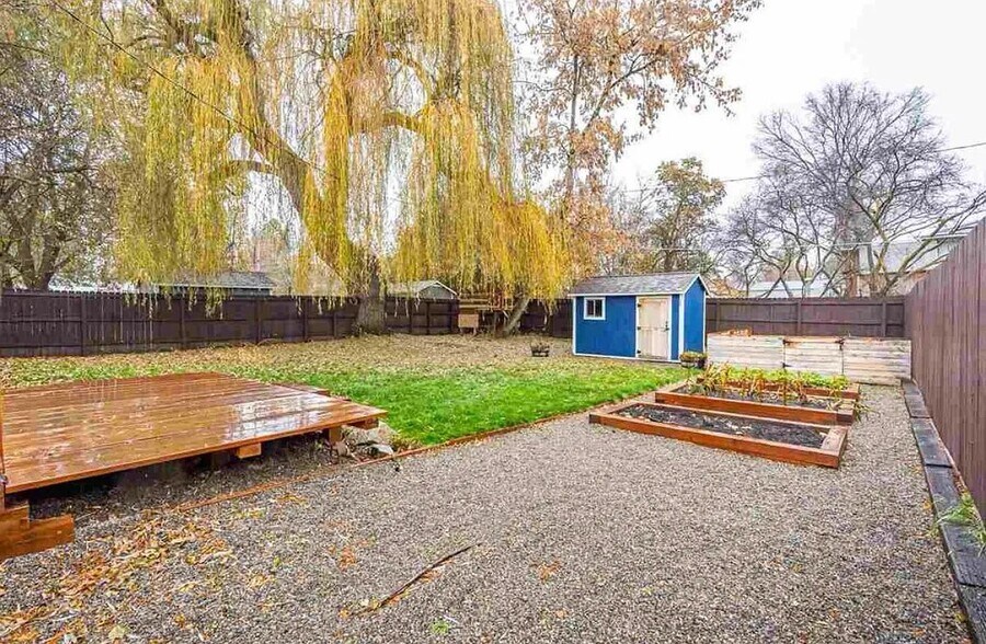 Building Photo - 4253 E 29th Ave