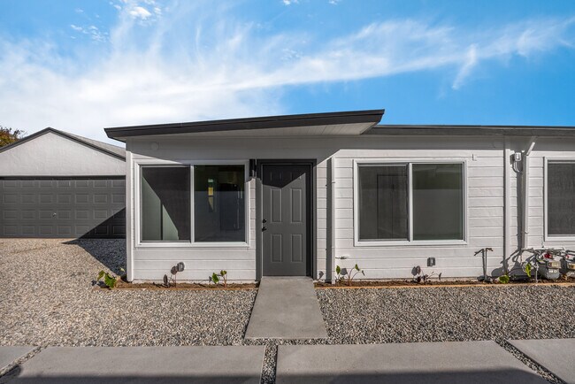 Building Photo - 3650 W 111th Pl