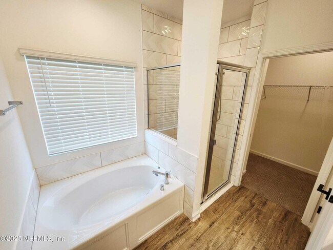 Building Photo - 577 Archstone Wy