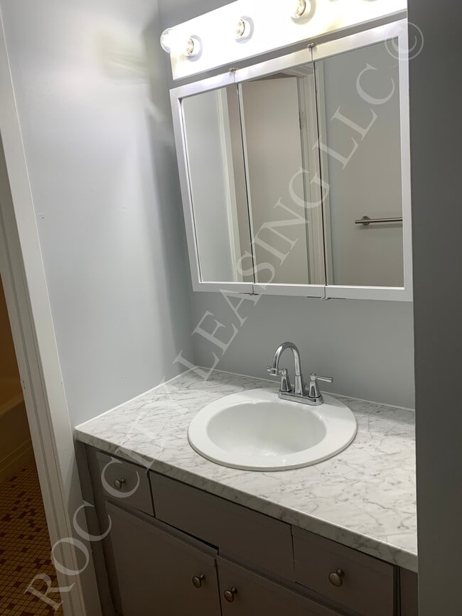 Building Photo - 214-216 Andrews Street-B Series