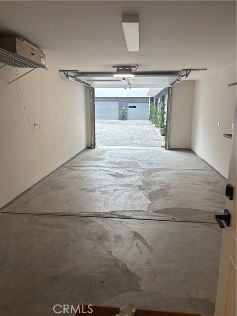 Building Photo - 16175 Dawn Wy