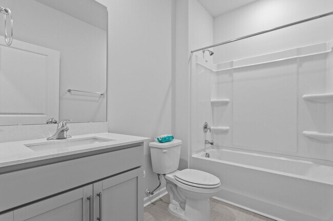Building Photo - Beautifully designed 4-bedroom, 2-bath ranch