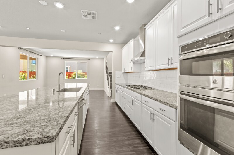 Building Photo - 4560 White Sage St