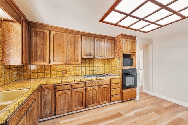 Building Photo - Home for Rent in Santa Clara