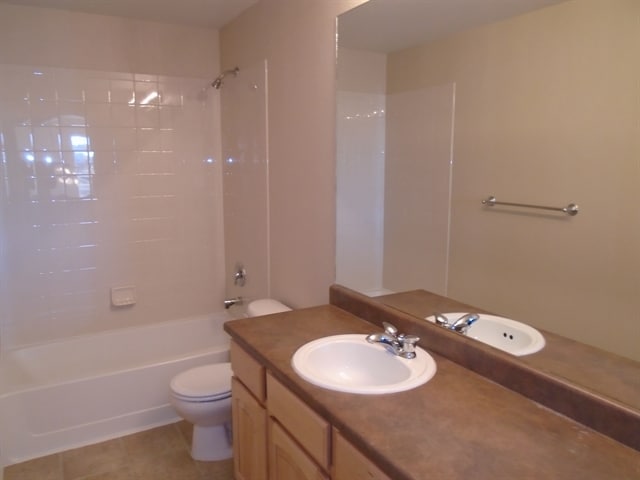 Building Photo - 147 S 45th Ave