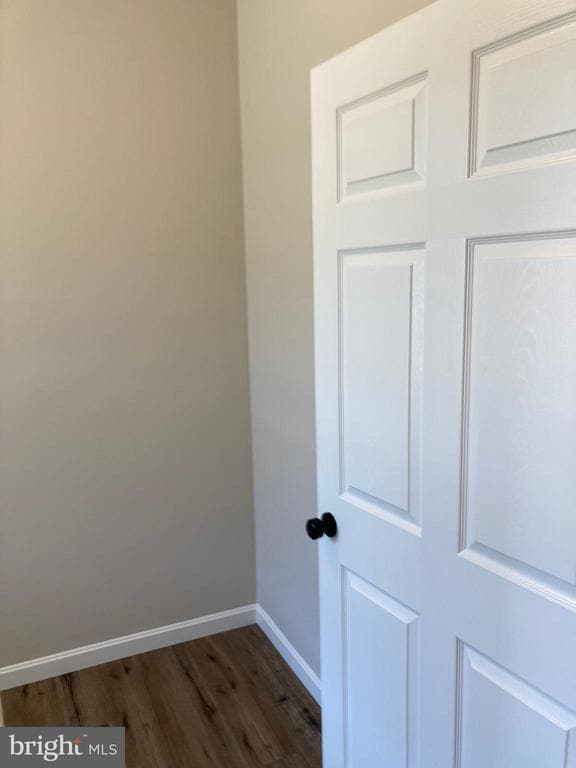 Building Photo - 376 E Main St