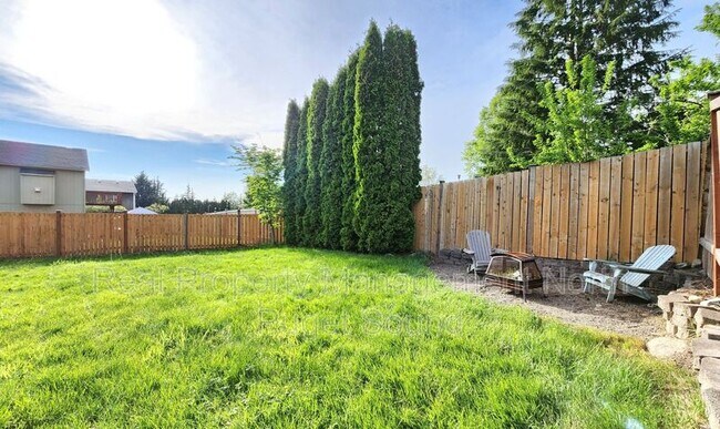 Building Photo - 7209 31st Pl NE