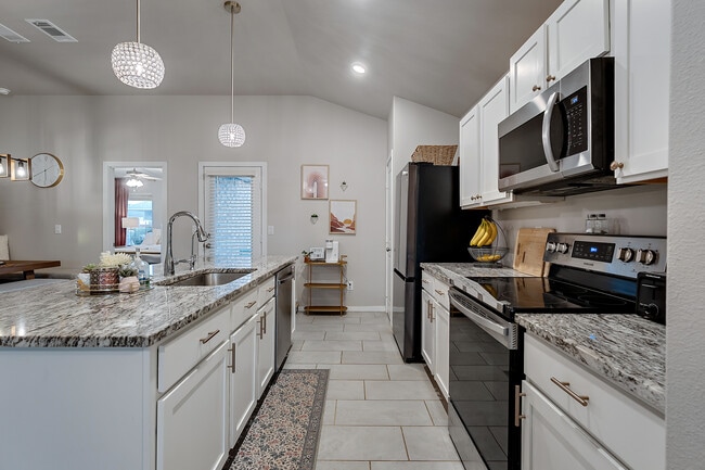 Building Photo - 7417 31st St