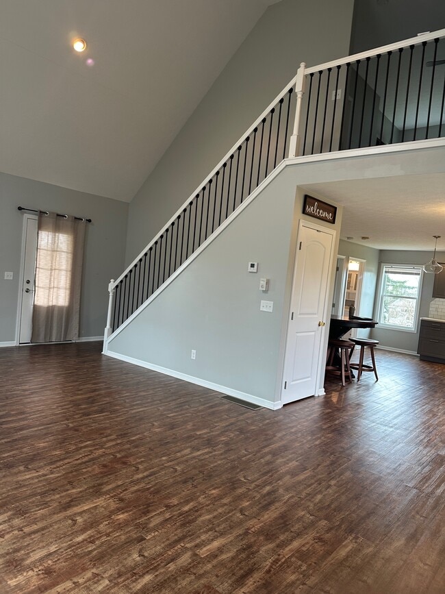 Building Photo - 6601 County Rd 625