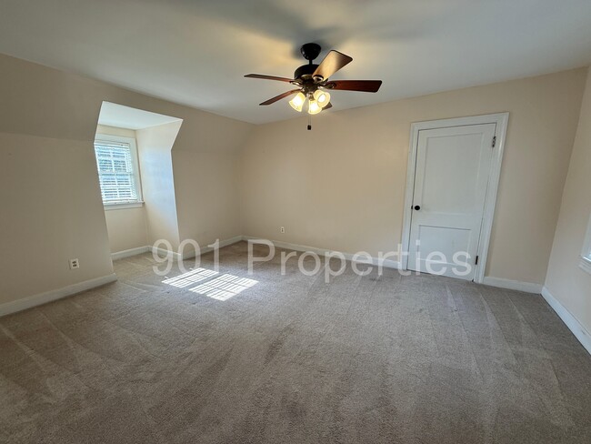 Building Photo - 59 N Ashlawn Rd