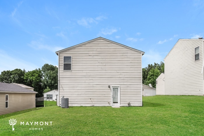 Building Photo - 130 Dormont Dr NE
