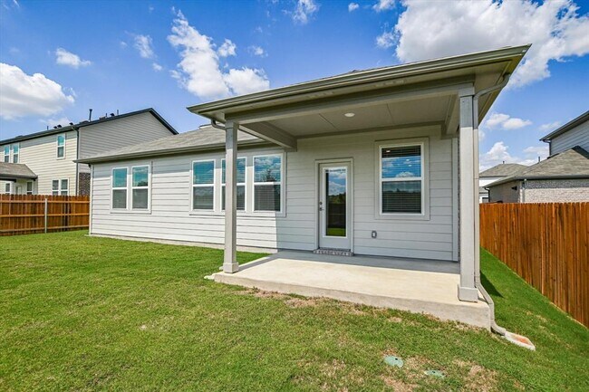Building Photo - 1733 Lorant Ln