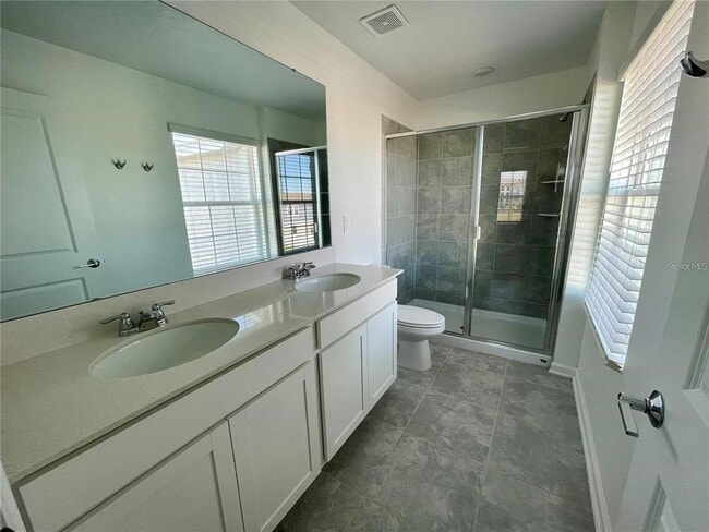 Building Photo - 13850 Title Wy