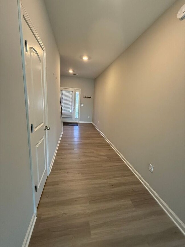 Building Photo - 1137 Marlena Ln