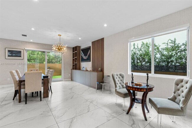 Building Photo - Northwest 68th Terrace, Doral, FL 33178 - 4 BR 3.5 BA single-family home