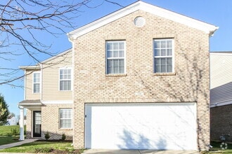 Building Photo - 738 Rosea Ct