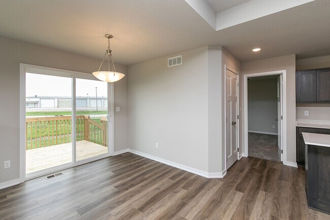 Building Photo - Beautiful Ranch Home for Rent in Bondurant...