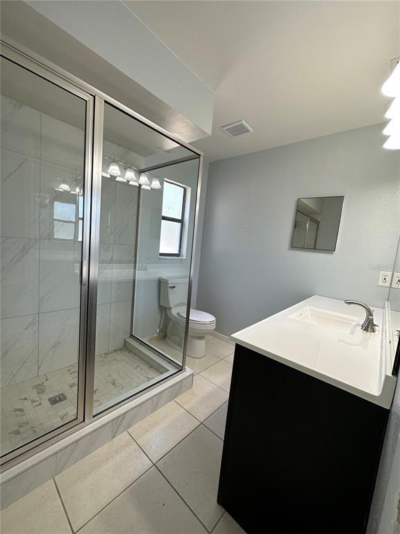 Building Photo - 7939 Glen Abbey Cir