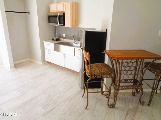 Building Photo - 2853 Time Rock Pl