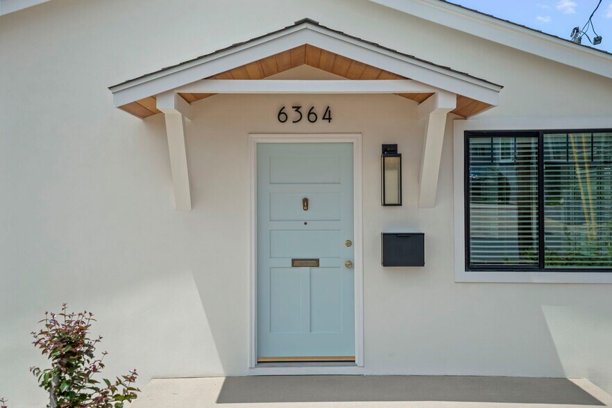 Building Photo - 6364 Osler St
