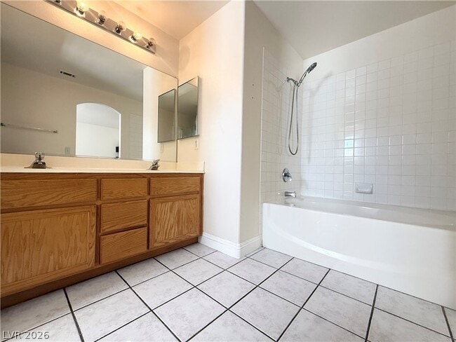 Building Photo - 853 Dancing Vines Ave