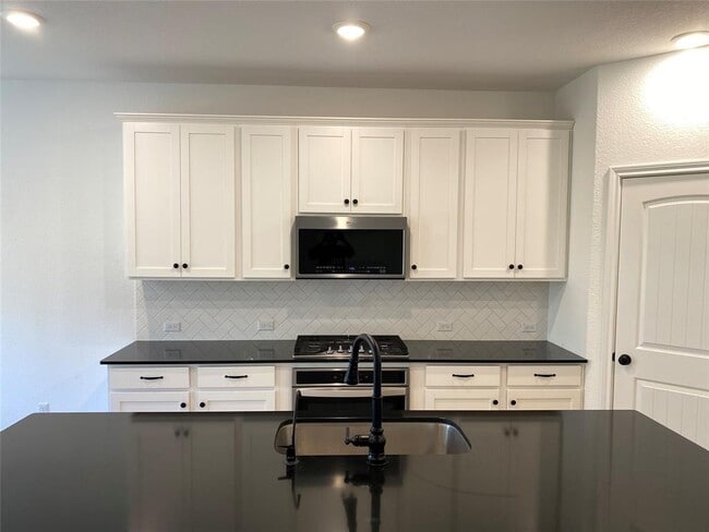 Building Photo - 115 Lyrebird Ln