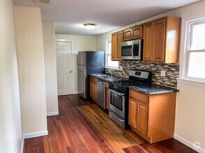 Building Photo - 252