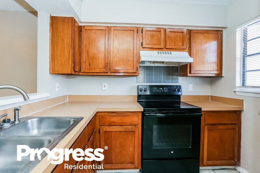 Building Photo - 7656 Arble Dr