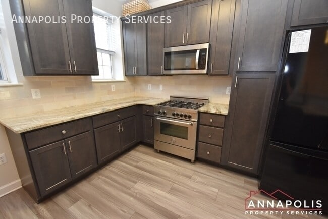 Building Photo - 8629 Willow Leaf Ln