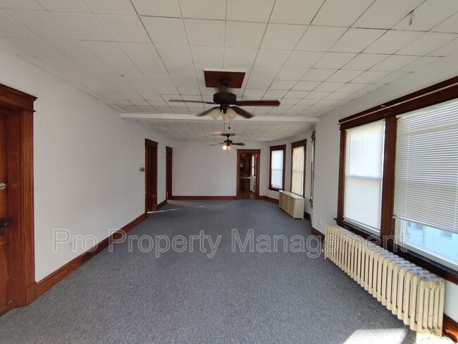 Building Photo - 638-638 Washington Ave